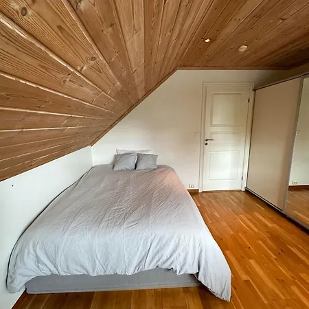Villa 3 Bedroom House Near For Ons 2024